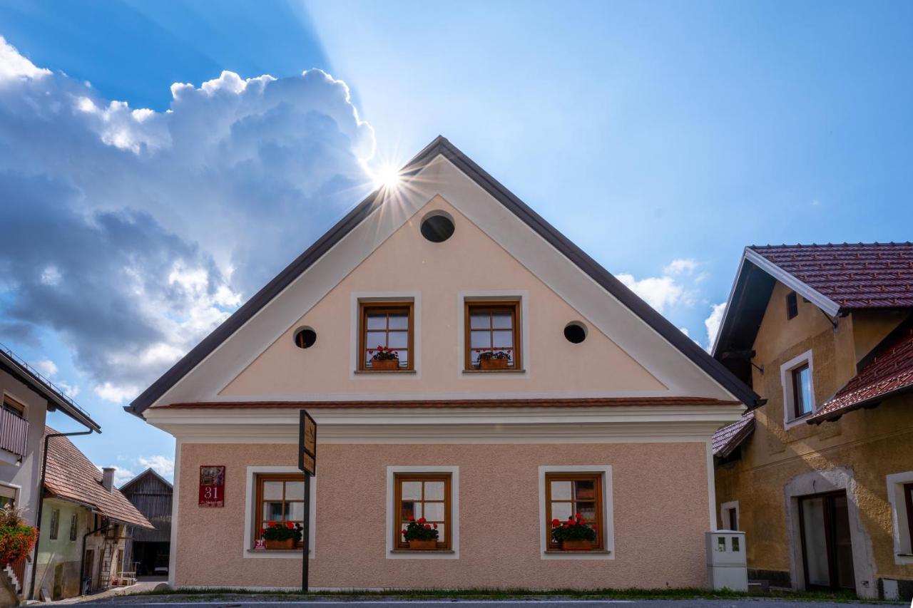 Notranjska Hisa - Traditional Country House, Close To The World Attraction Cerknica Lake Villa Begunje pri Cerknici Exterior photo